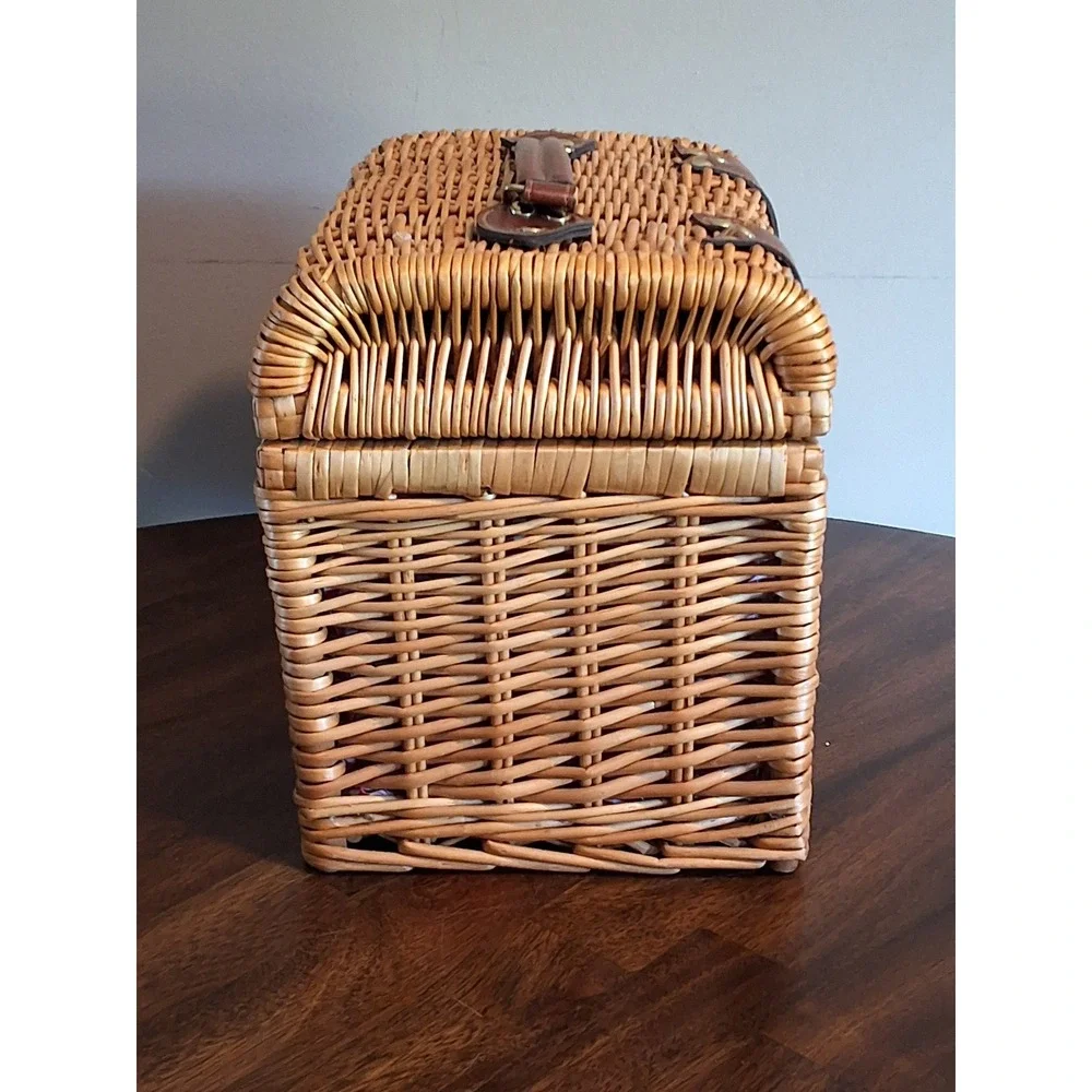 Picnic Time Wicker Picnic Basket Set for 2 Wine Glasses Cork Puller & Napkins
